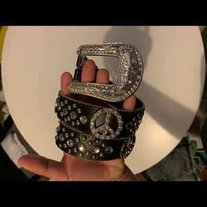 Rhinestone belt from buckle